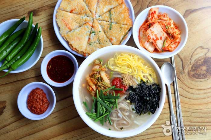 (Trải nghiệm) Ba bữa một ngày &#8211; Foodtour mỳ sợi thủ công Yeongwol