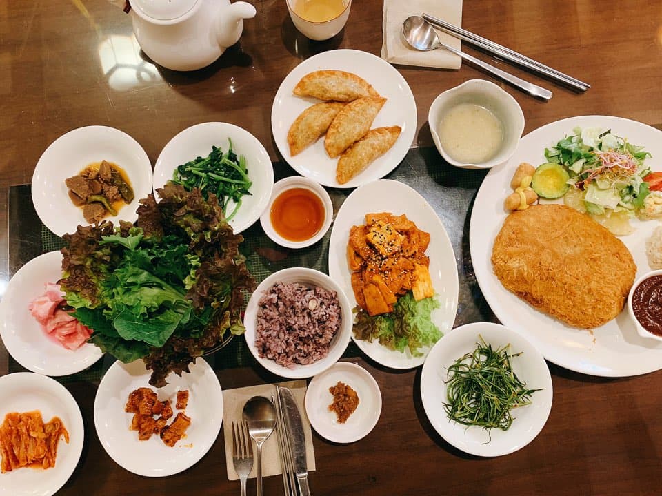 (Ẩm thực) Nắm gọn trong tay bản đồ quán cà phê và nhà hàng món chay tại đảo Jeju