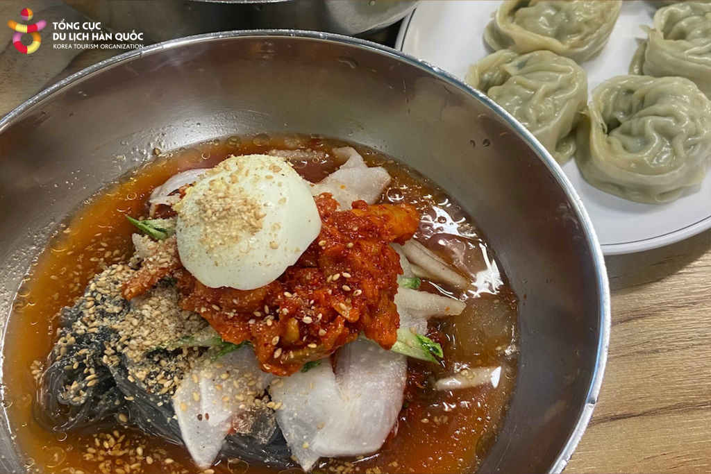 (Seoul) Những món ăn ngon đánh tan cái nóng mùa hè nhất định phải thử khi đến Seoul