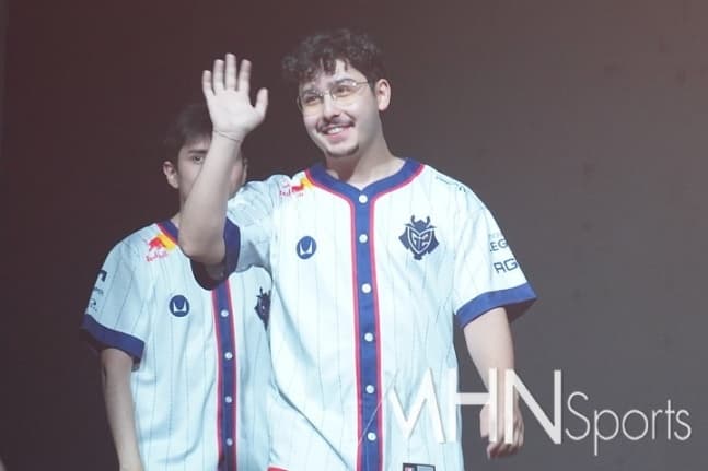 G2 Esports BrokenBlade &#8216;Người thủ lĩnh nước mắt&#8217; ký hợp đồng lại với đội