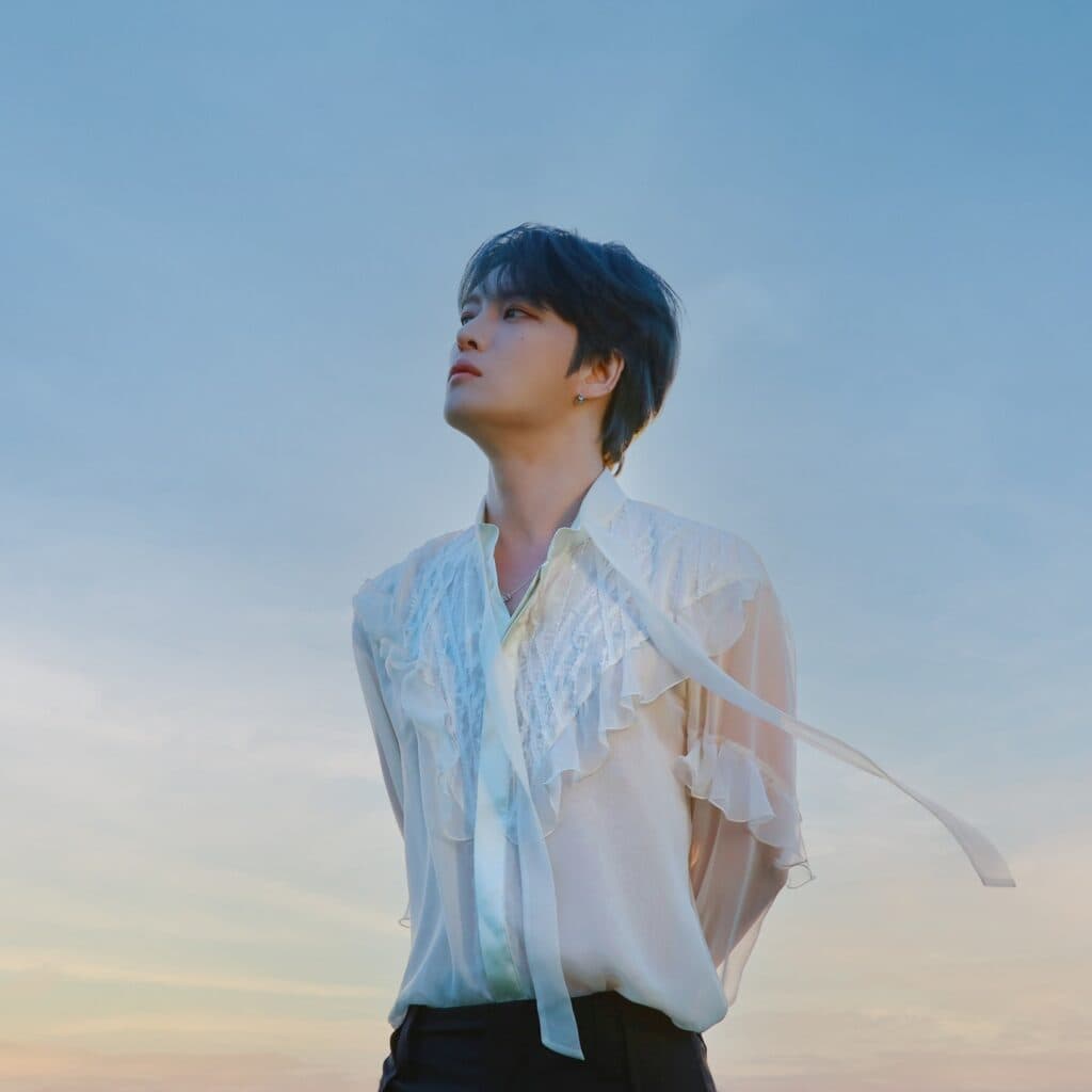 Kim Jaejoong Kỷ Niệm 20 Năm Ra Mắt Với Album &#8216;Flower Garden&#8217;
