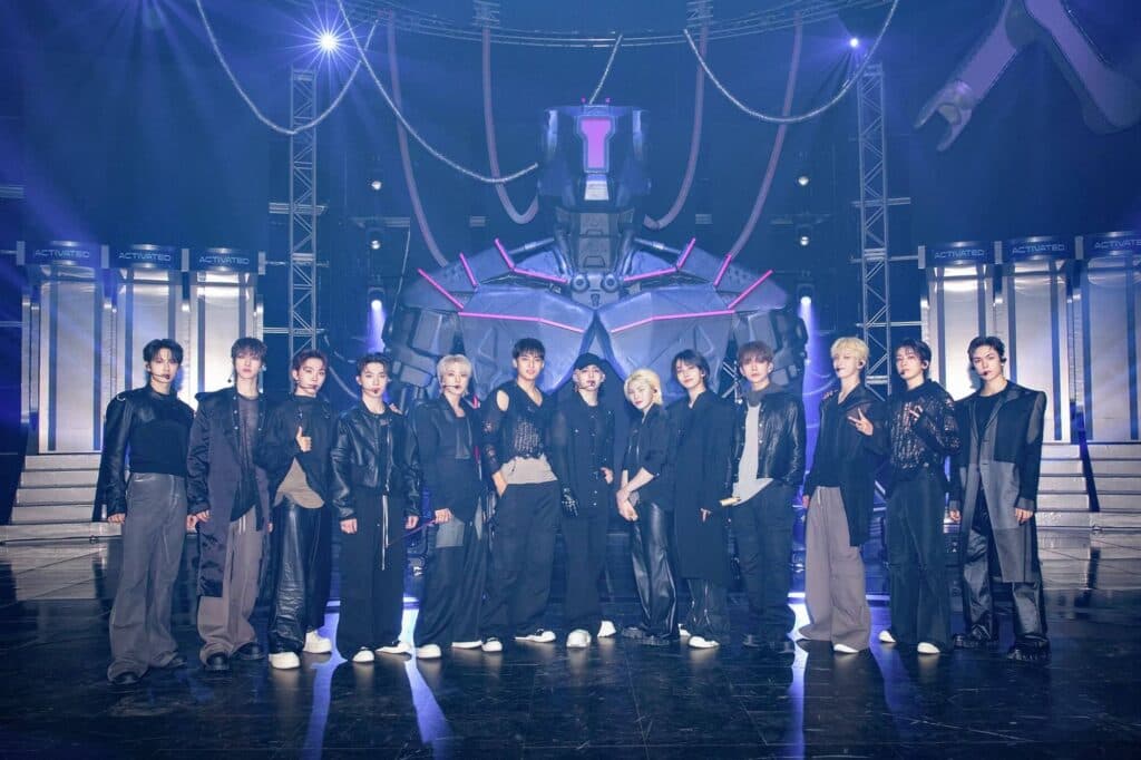 &#8220;17 IS RIGHT HERE&#8221; Của SEVENTEEN No.1 Trên Oricon