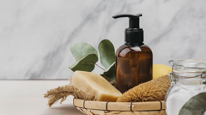 (Q&A) DÙNG DẦU GỘI KHÔNG CHỨA SILICONE CÓ TỐT HƠN CHO DA ĐẦU KHÔNG?