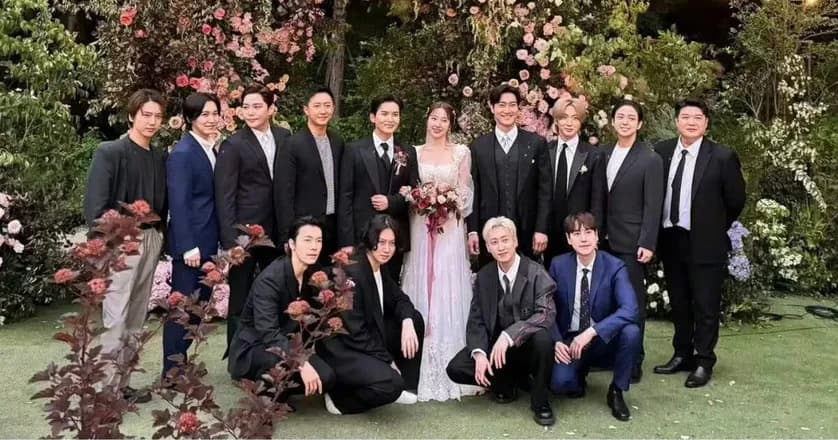 Super Junior Tái Hợp Trong Ngày Trọng Đại Của Ryeowook Và Ari