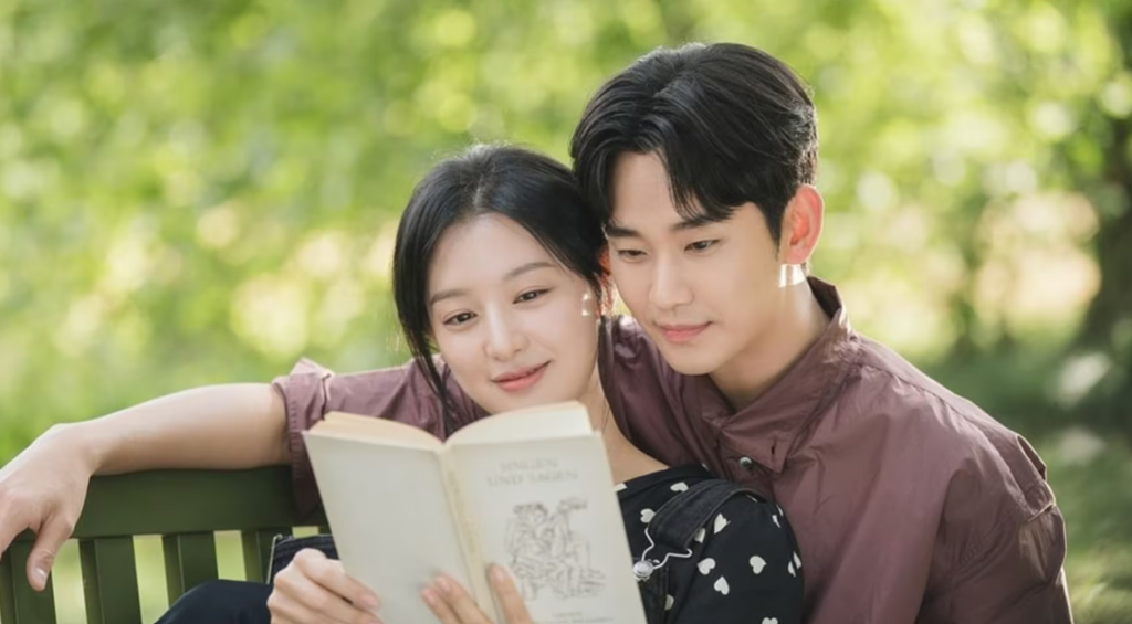 Queen Of Tears Vẫn “Nóng” Sau Khi Hạ Màn