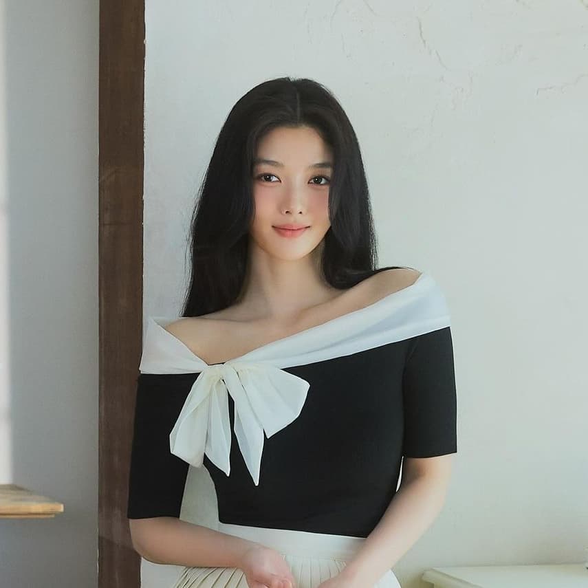 Kim Yoo Jung Thử Sức Với Vai Phản Diện?