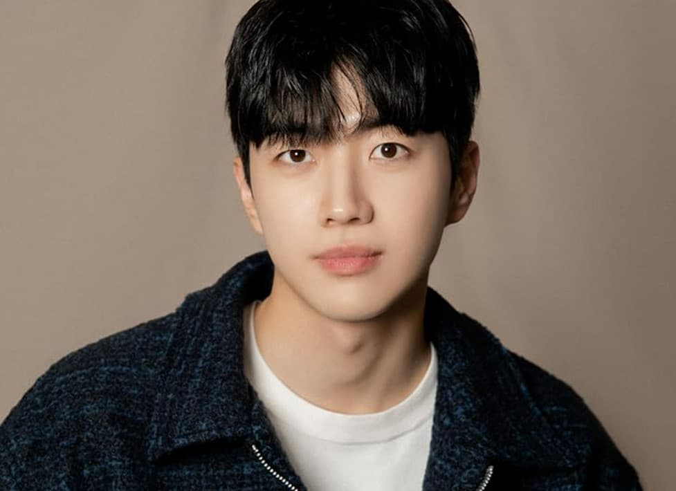 Nam Phụ Trong “Muốn Gặp Anh” Bản Hàn: Trở Thành Diễn Viên Vì Muốn “Đu Idol”