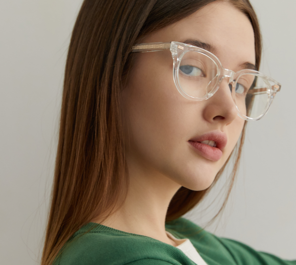 ONE BRILLIANT: Sáng Tạo Đẳng Cấp trong Thế Giới Kính Đương Đại