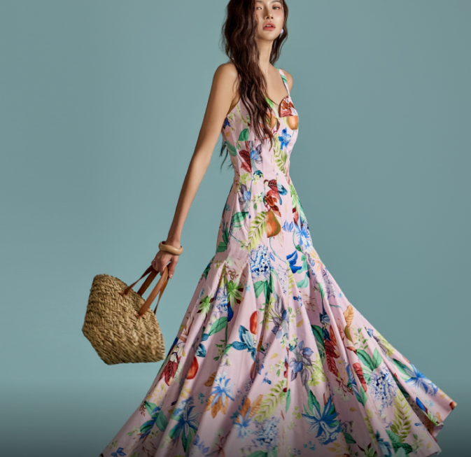 Sale 5% Các Sản Phẩm Thời Trang Nữ Đẳng Cấp Tại DINT