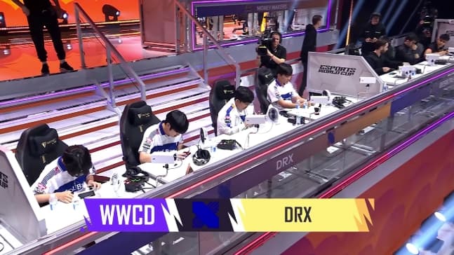 DRX và Dplus Kia Nỗ Lực Tiến Vào Vòng Chính PMWC