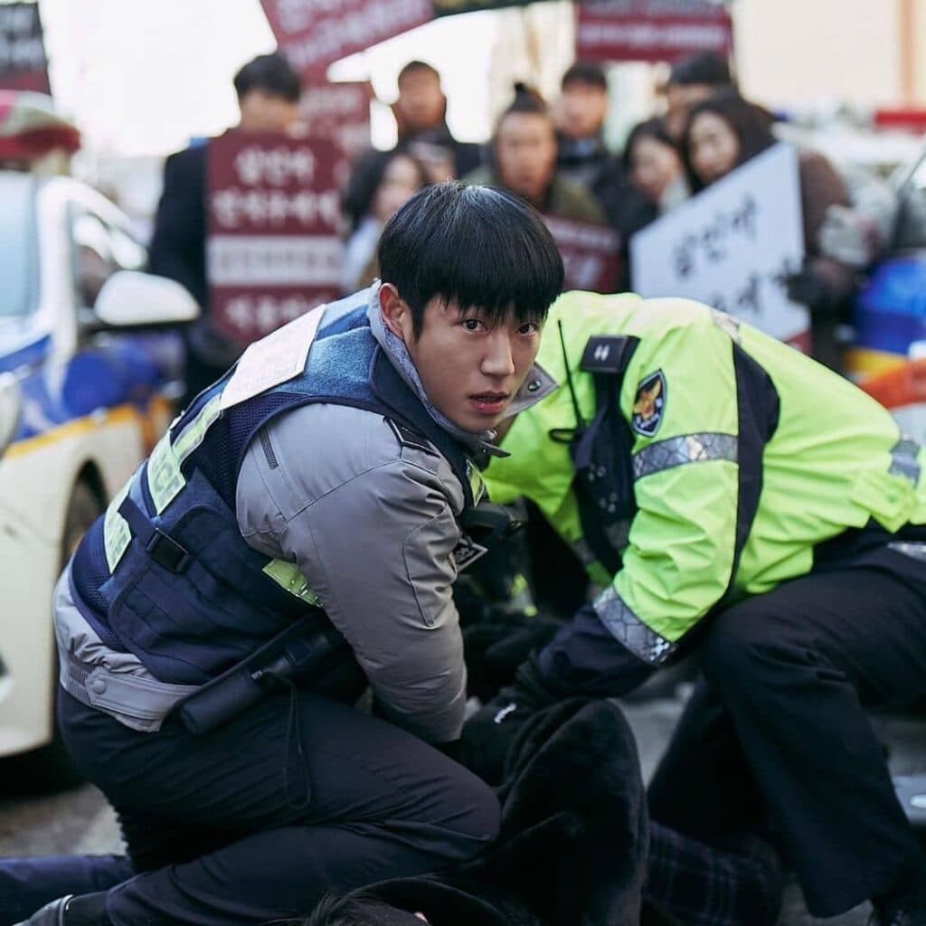 “First love” màn ảnh Jung Hae In đột phá với “Veteran 2”