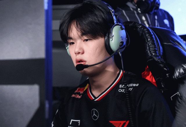 LMHT: T1 “Nhá Hàng” Vị Trí Xạ Thủ, Smash Liệu Đã “Chắc Chân”?