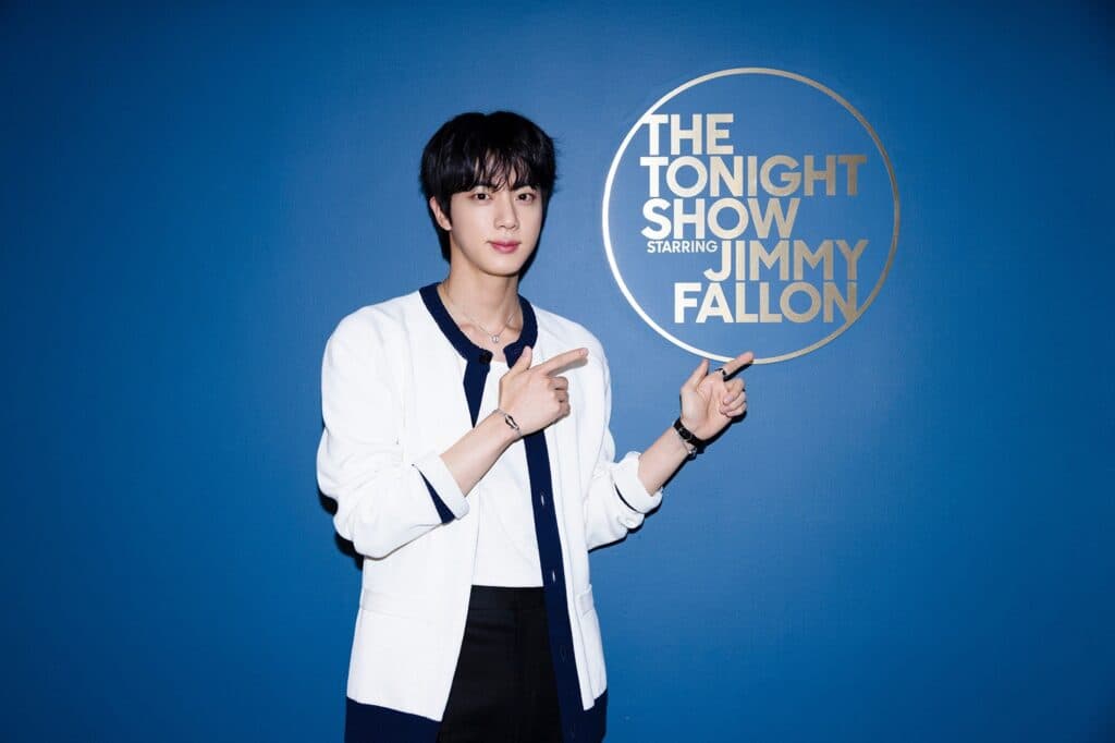 Jin xuất hiện tại ‘The Tonight Show Starring Jimmy Fallon’