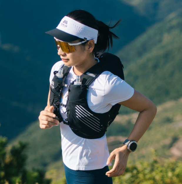 HƯỚNG DẪN CHỌN VEST CHẠY ĐỊA HÌNH TỐI ƯU