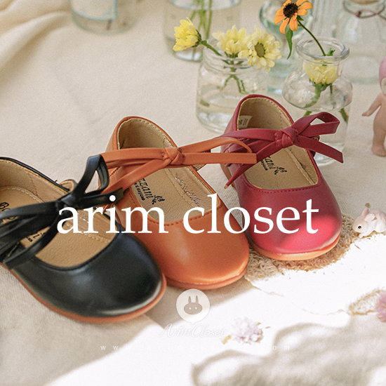 ARIM CLOSET, NÂNG NIU TỪNG BƯỚC CHÂN YÊU